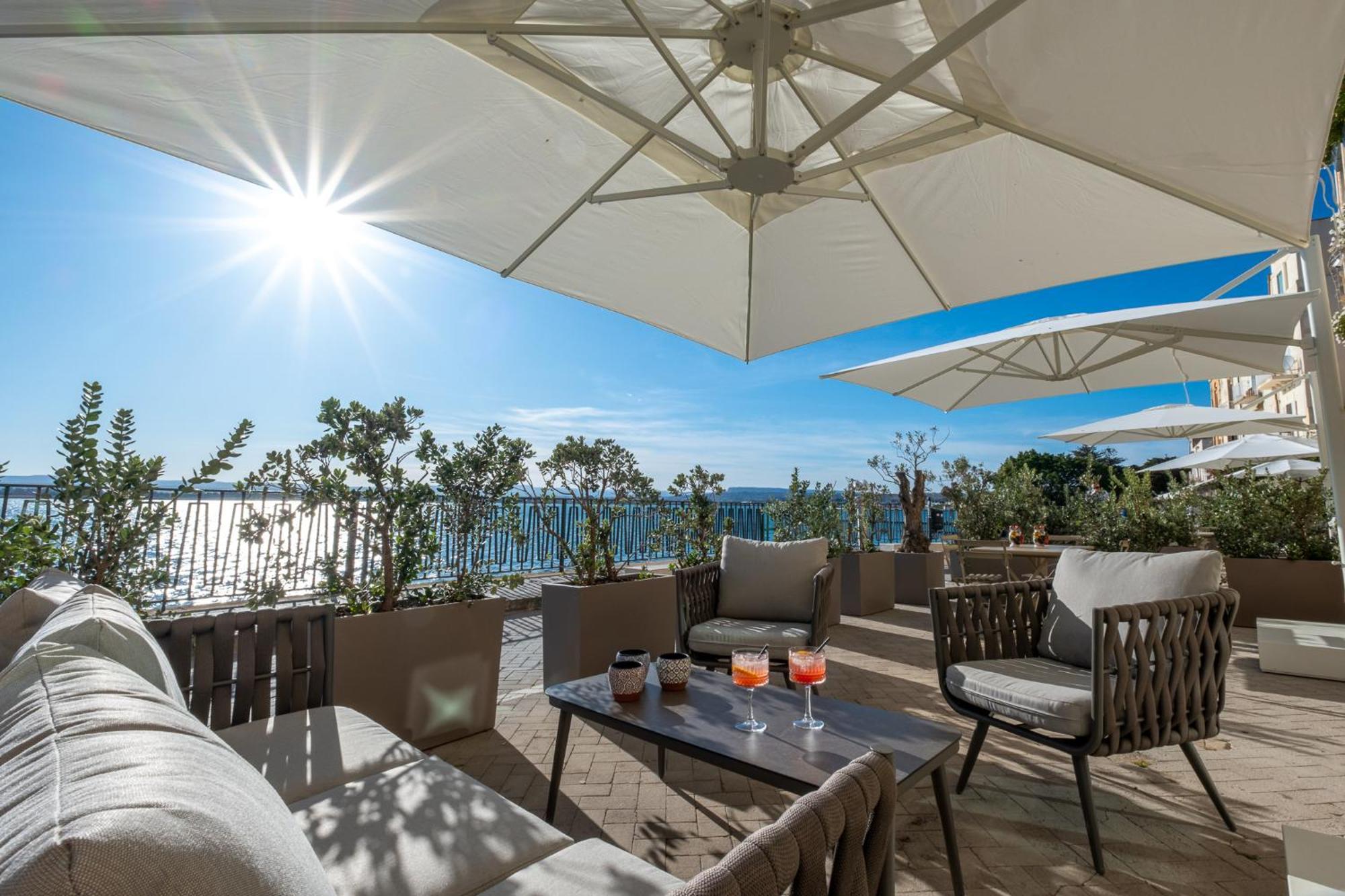 Aparthotel Palazzo Alfeo 4*
